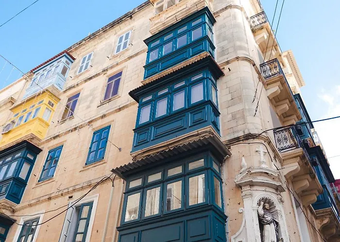 Ray's 2 - Stylish With Balcony Lejlighed *