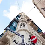 Ray's 2 - Stylish With Balcony * Valletta