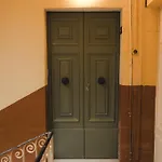 Ray's 2 - Stylish With Balcony Lejlighed *