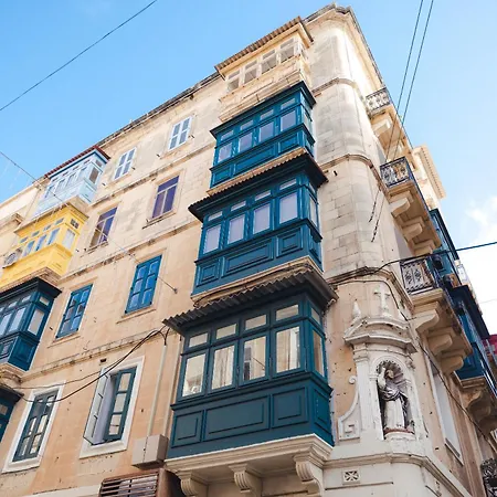 Ray's 2 - Stylish With Balcony 아파트 *