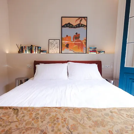 Ray's 2 - Stylish With Balcony La Valette