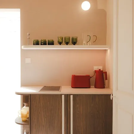 Ray's 2 - Stylish With Balcony * バレッタ
