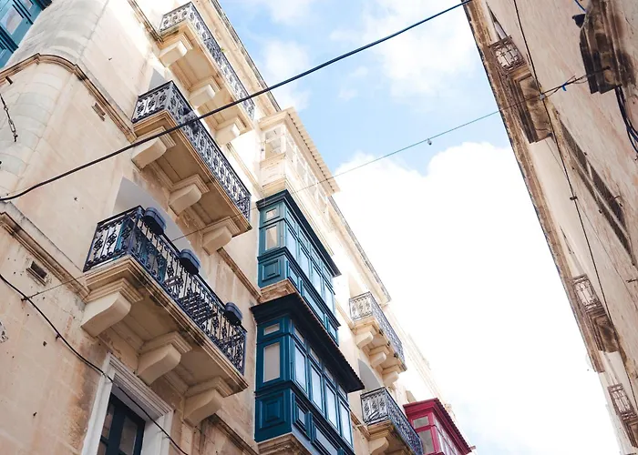 Apartamento Ray's 2 - Stylish With Balcony La Valeta